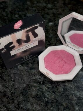 Fenty Beauty Killawatt Highlighter - (Wattabatt)